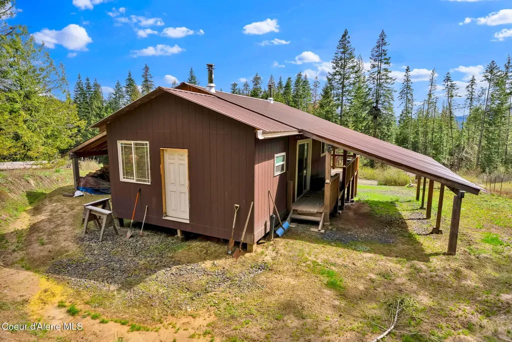 1149 Dusty Lane St. Maries ID 83861