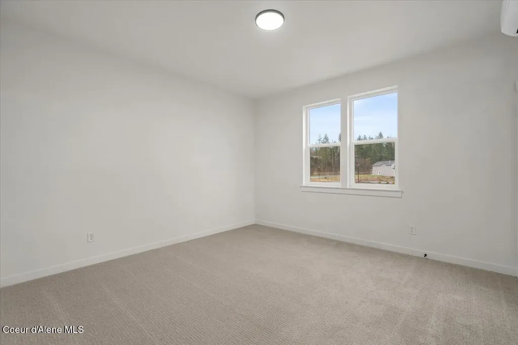 342 E Grosbeak Avenue Hayden ID 83835