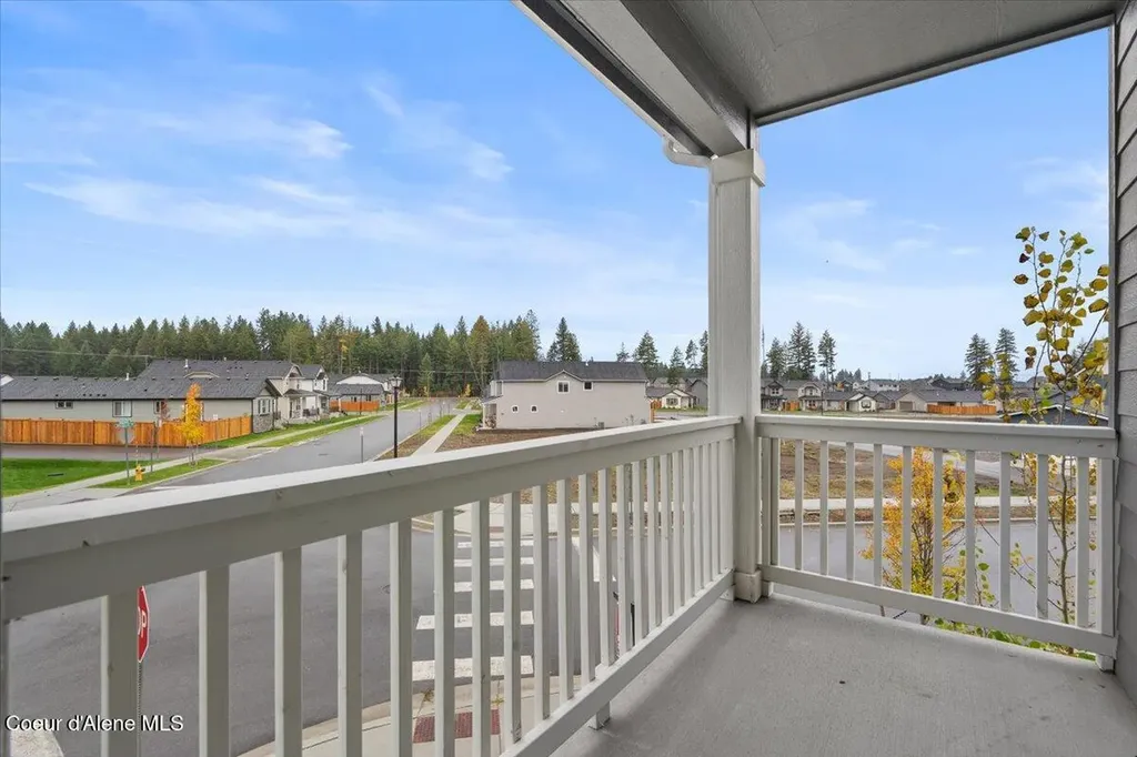 336 E Grosbeak Avenue Hayden ID 83835