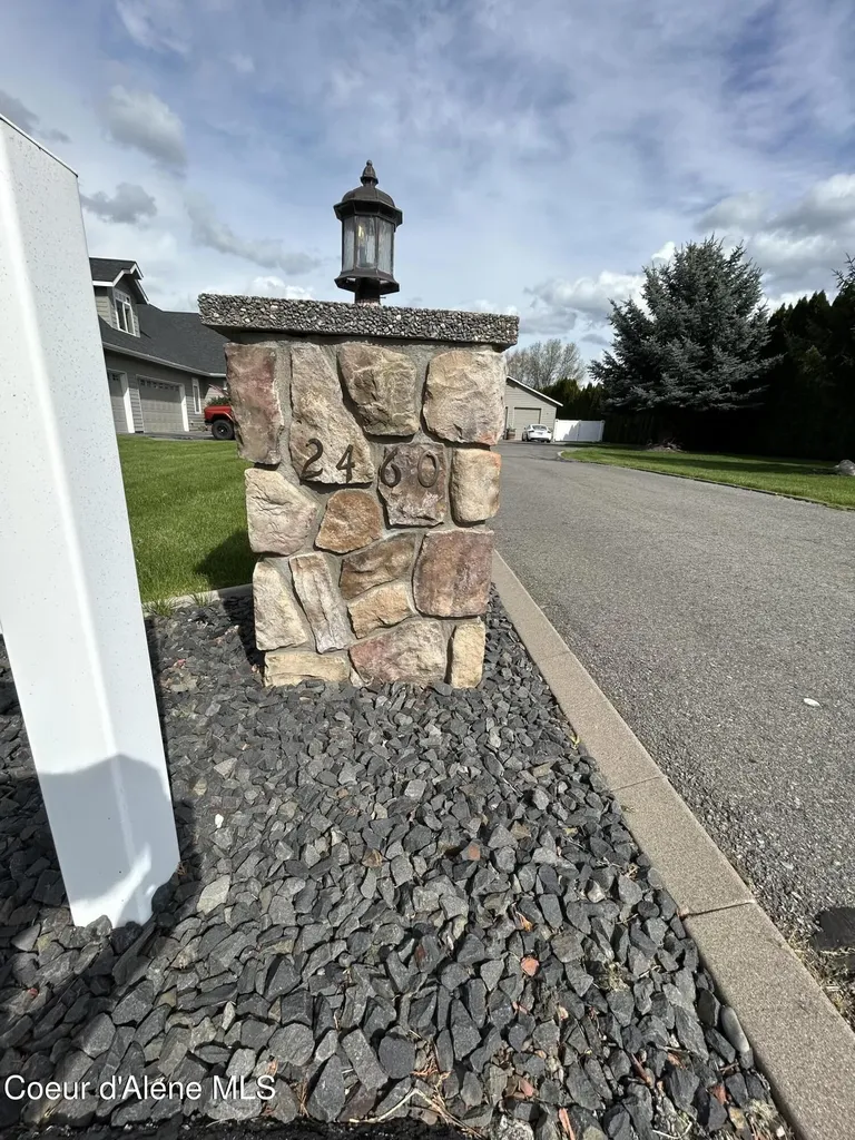 2460 W Polo Green Avenue Post Falls ID 83854