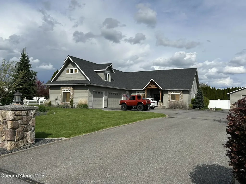 2460 W Polo Green Avenue Post Falls ID 83854