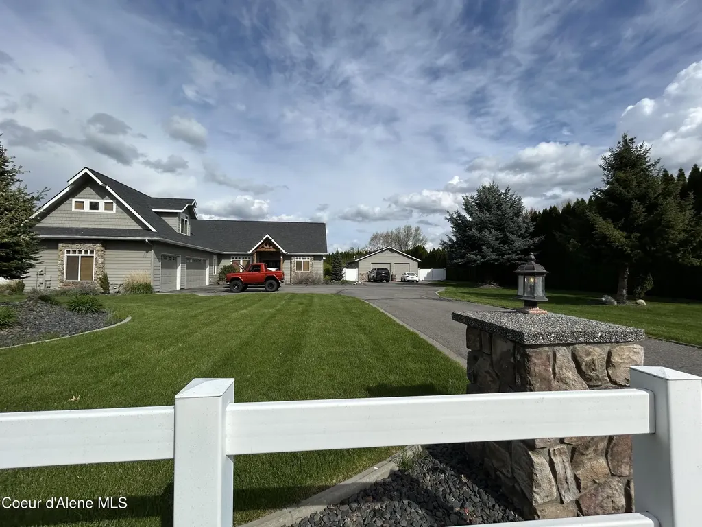 2460 W Polo Green Avenue Post Falls ID 83854