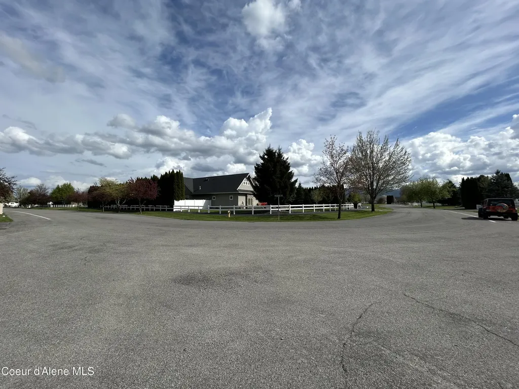 2460 W Polo Green Avenue Post Falls ID 83854