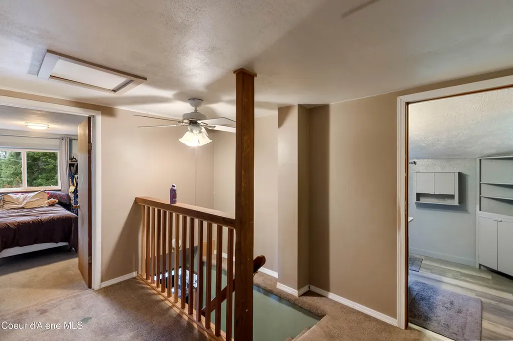 311 Lafayes Way Sagle ID 83860