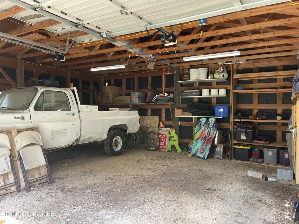 311 Lafayes Way Sagle ID 83860