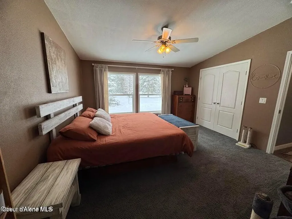 4062 W Seasons Road Rathdrum ID 83858