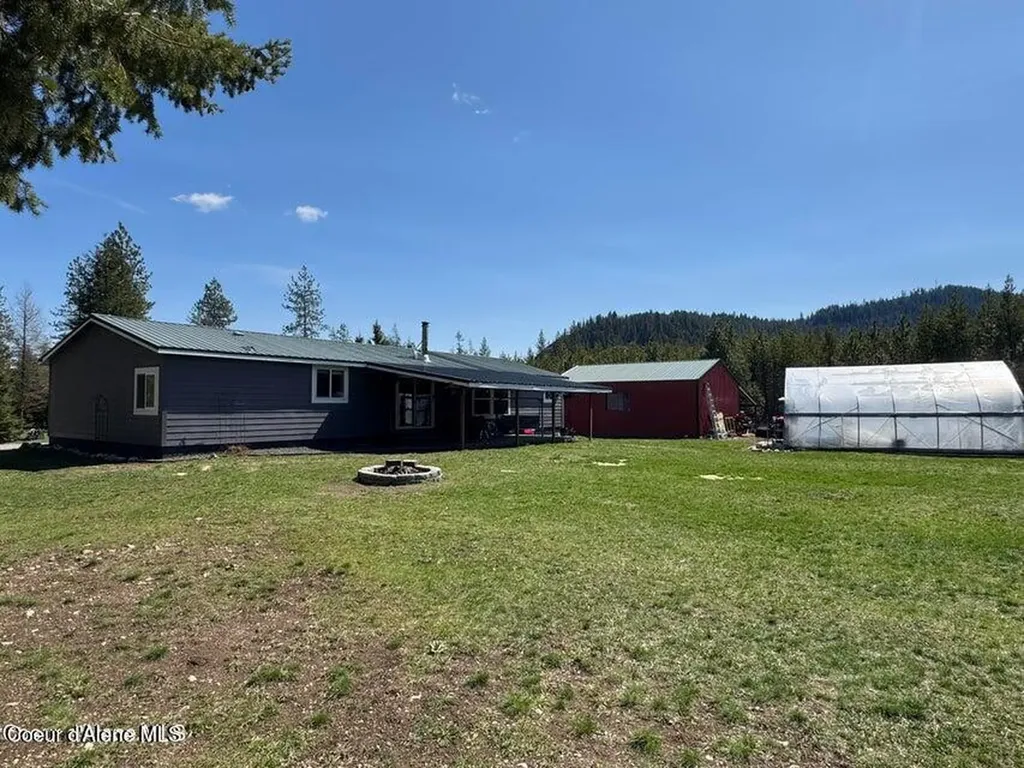 4062 W Seasons Road Rathdrum ID 83858