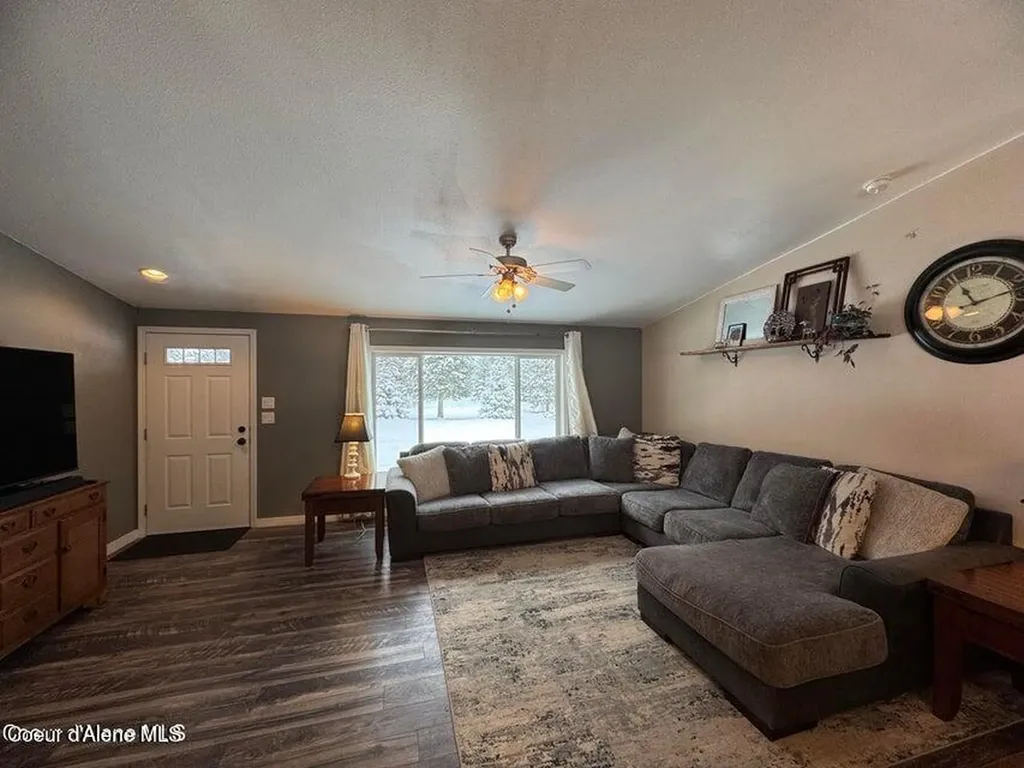 4062 W Seasons Road Rathdrum ID 83858