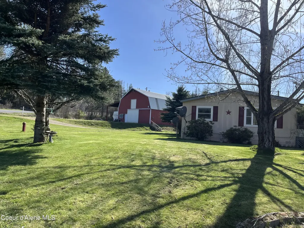 11913 S River Road Cataldo ID 83810