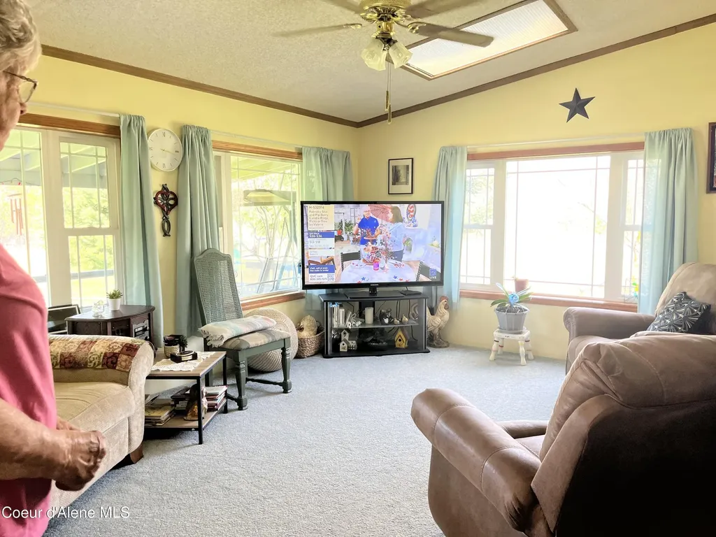 11913 S River Road Cataldo ID 83810
