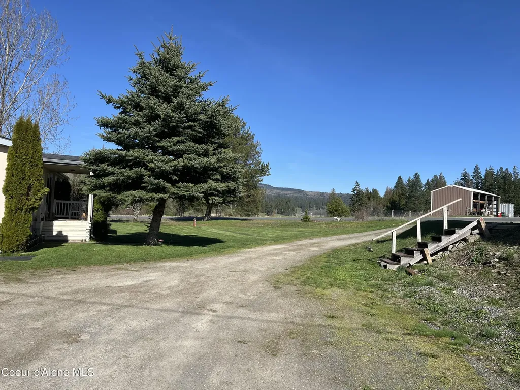 11913 S River Road Cataldo ID 83810