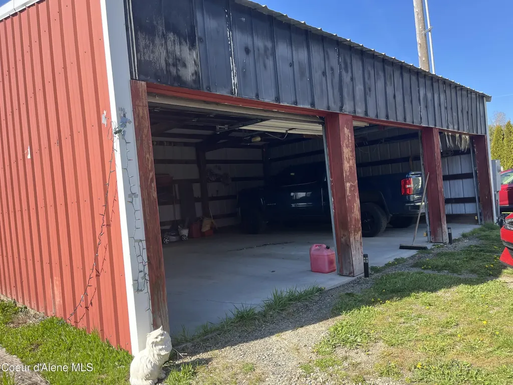 11913 S River Road Cataldo ID 83810