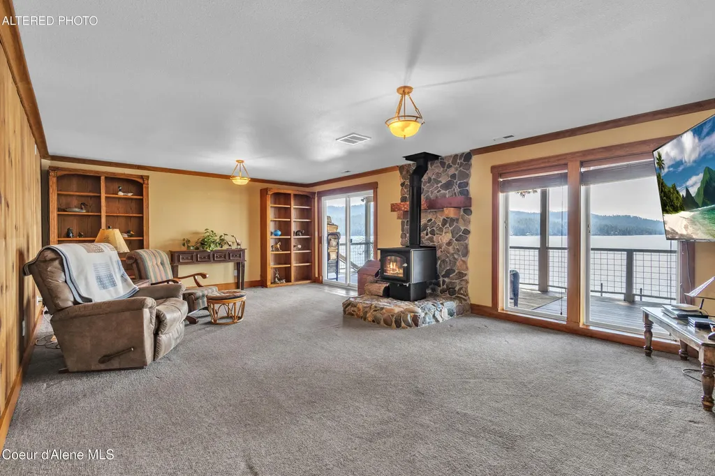 428 E Beachhouse Lane Harrison ID 83833
