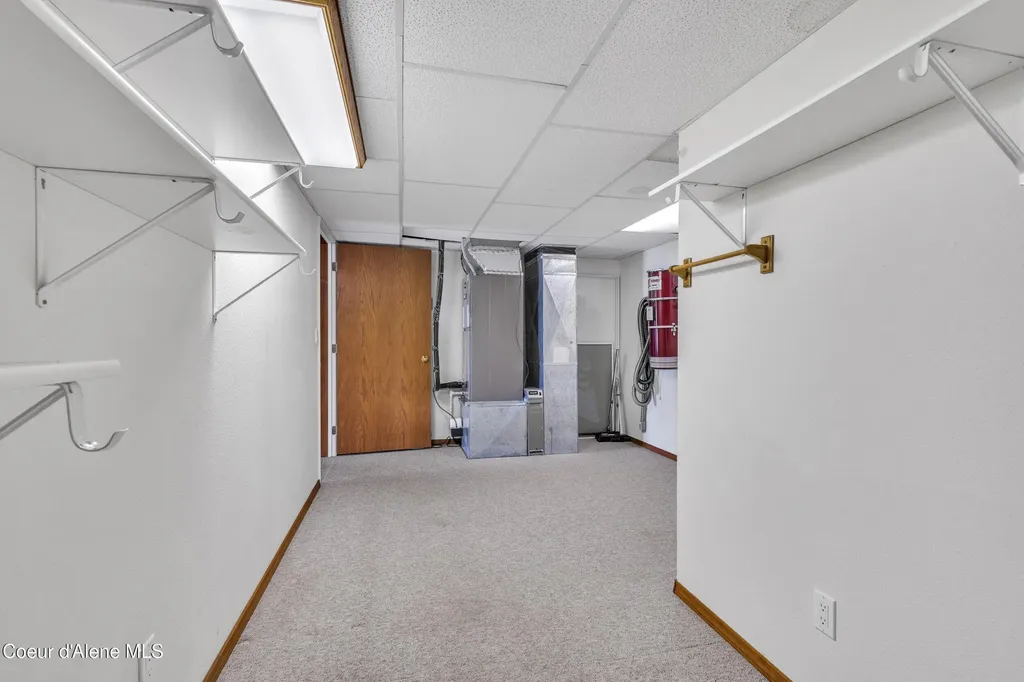 428 E Beachhouse Lane Harrison ID 83833