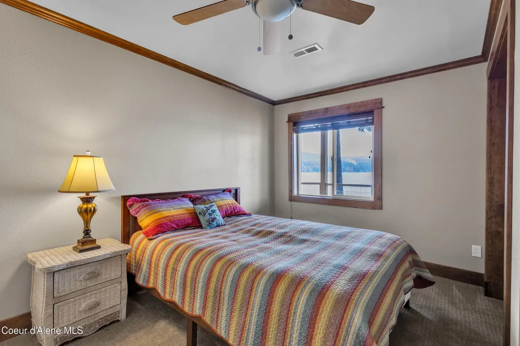 428 E Beachhouse Lane Harrison ID 83833