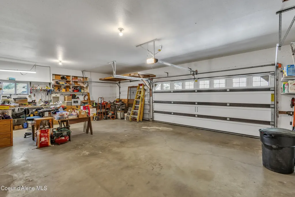 428 E Beachhouse Lane Harrison ID 83833