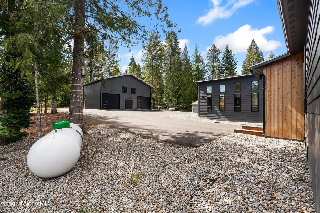 87 Teal Lane Sagle ID 83860