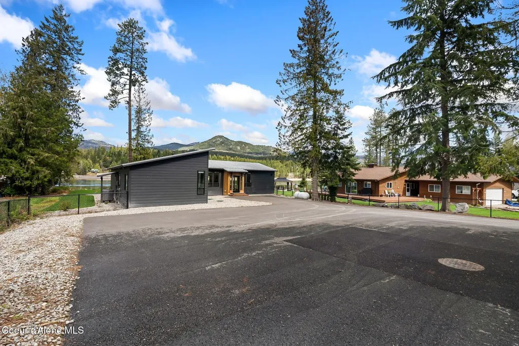 87 Teal Lane Sagle ID 83860