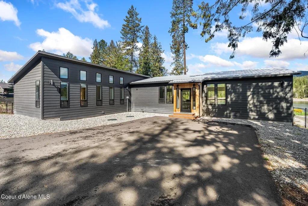 87 Teal Lane Sagle ID 83860