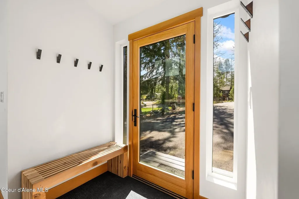 87 Teal Lane Sagle ID 83860