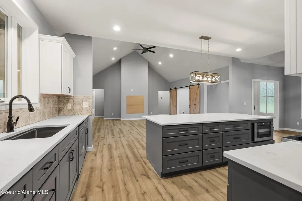 51 Pumphouse Lane Sagle ID 83860