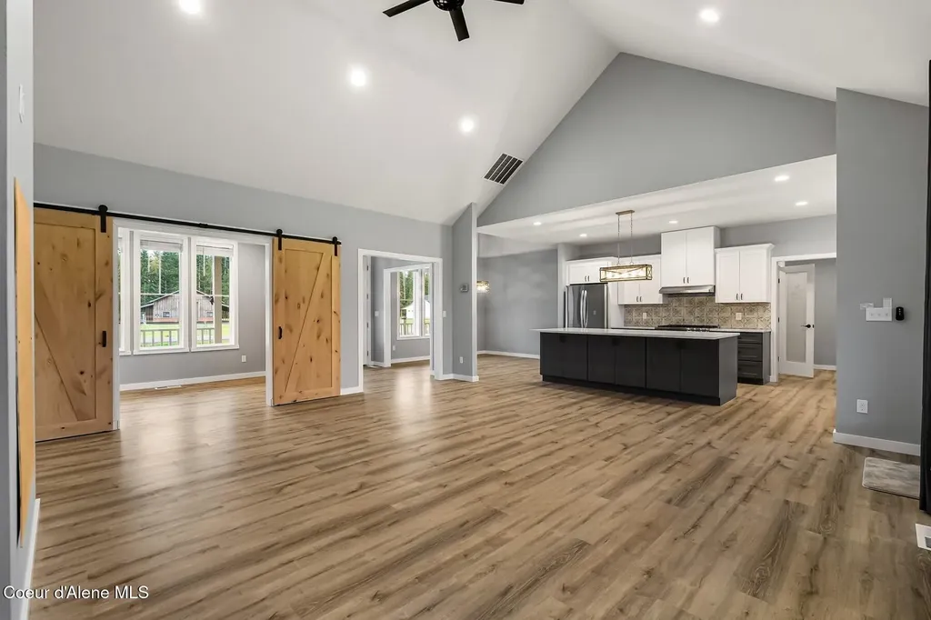 51 Pumphouse Lane Sagle ID 83860