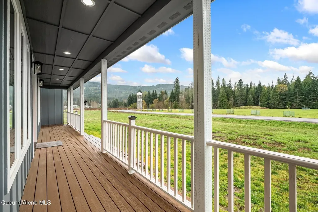 51 Pumphouse Lane Sagle ID 83860