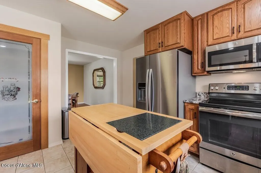405 Brisboys Road Sagle ID 83860