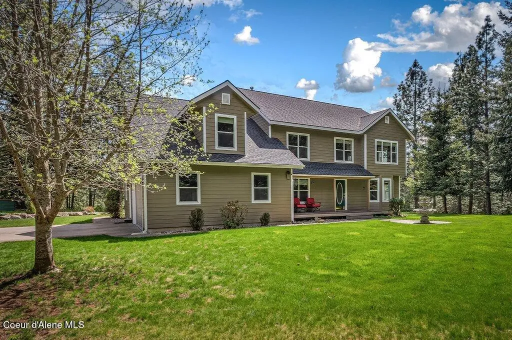 405 Brisboys Road Sagle ID 83860