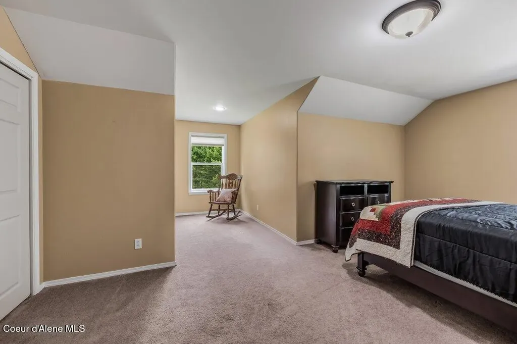 405 Brisboys Road Sagle ID 83860