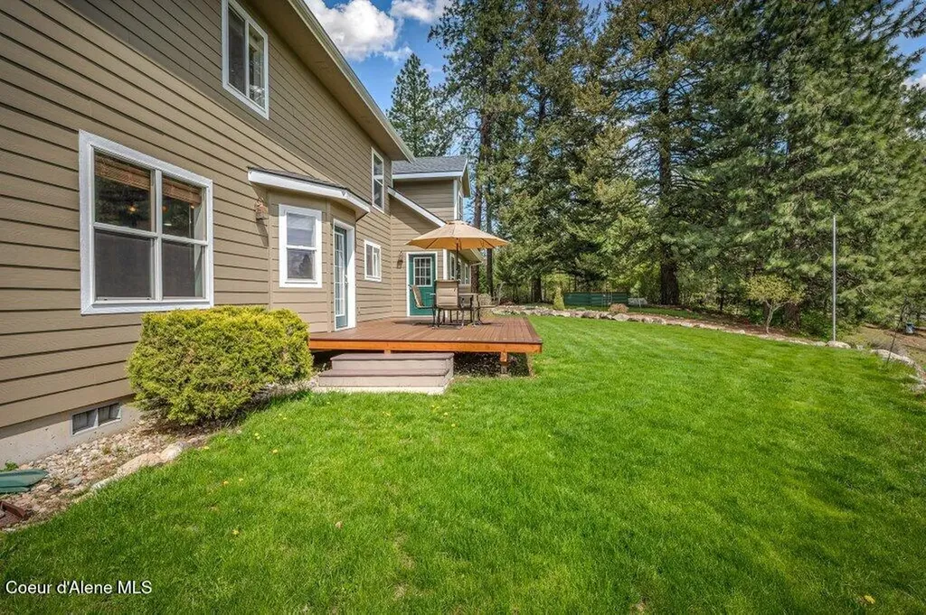 405 Brisboys Road Sagle ID 83860