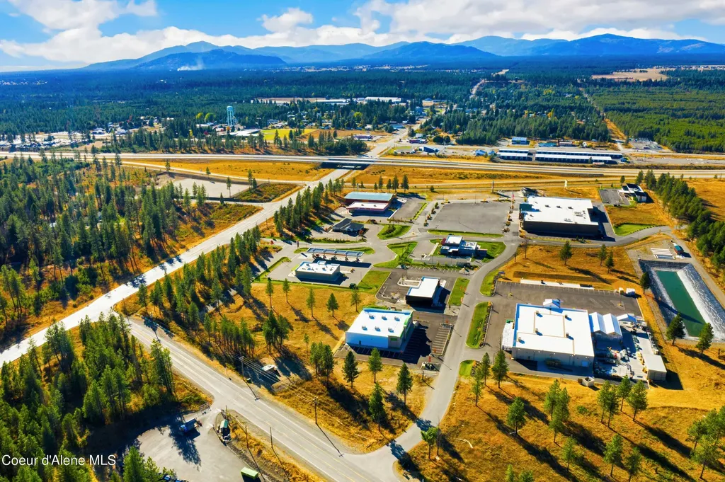 7121 E Athol Crossings Athol ID 83801