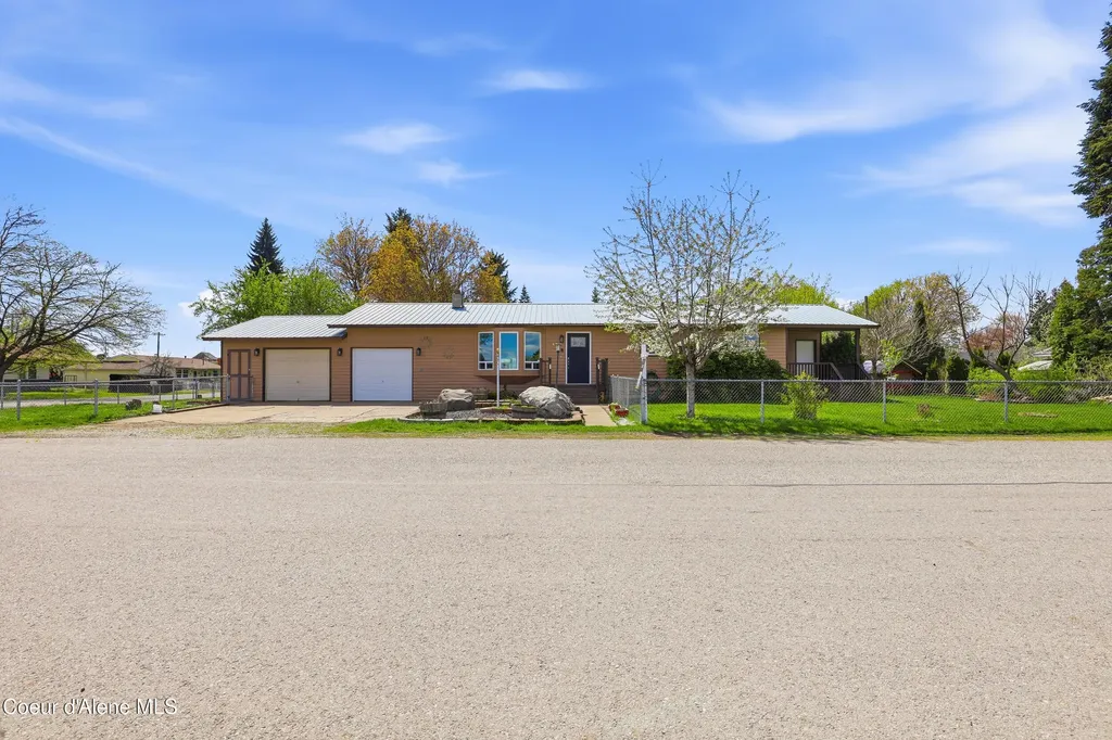468 W Helen Avenue Hayden ID 83835