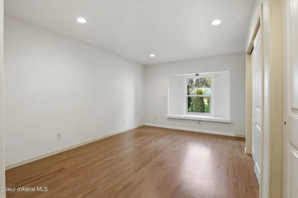468 W Helen Avenue Hayden ID 83835