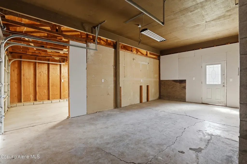 468 W Helen Avenue Hayden ID 83835