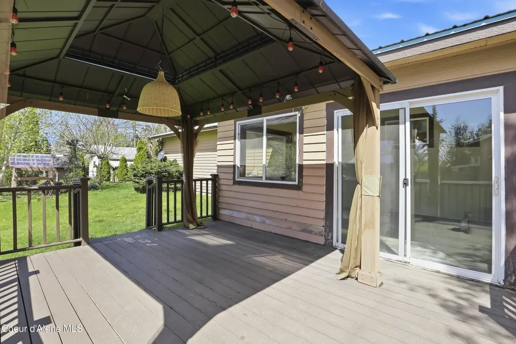 468 W Helen Avenue Hayden ID 83835
