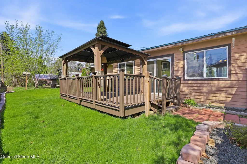 468 W Helen Avenue Hayden ID 83835
