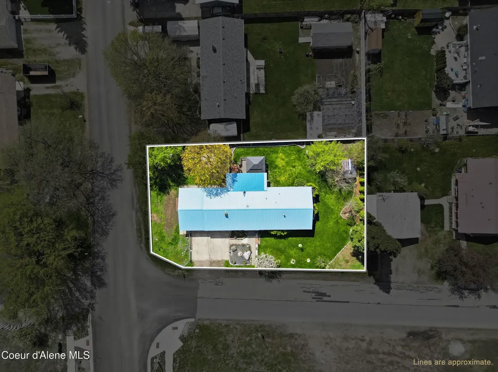 468 W Helen Avenue Hayden ID 83835