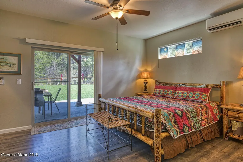 453 Birch Haven Drive Sagle ID 83860