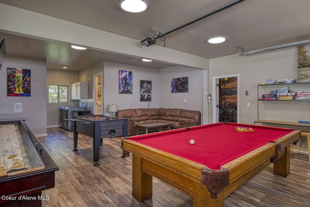 453 Birch Haven Drive Sagle ID 83860