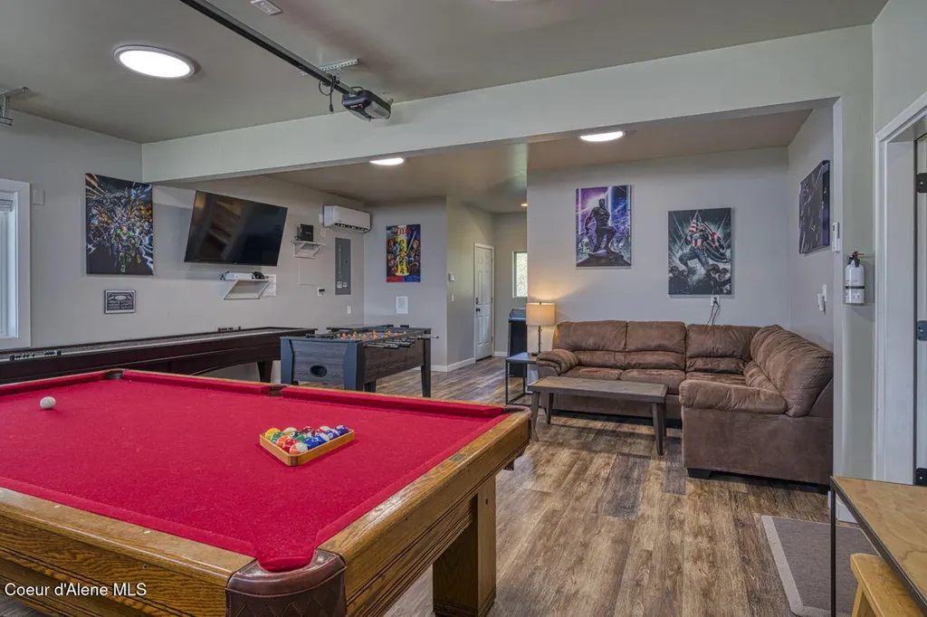 453 Birch Haven Drive Sagle ID 83860