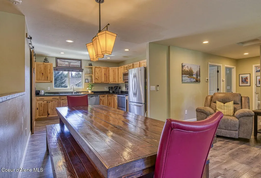 453 Birch Haven Drive Sagle ID 83860