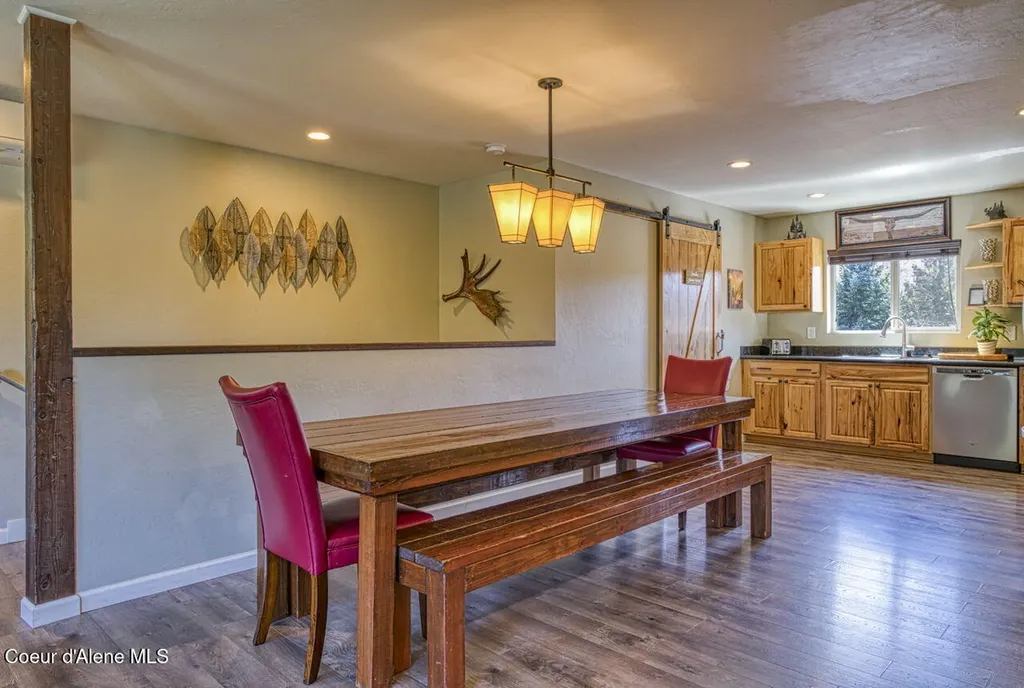 453 Birch Haven Drive Sagle ID 83860
