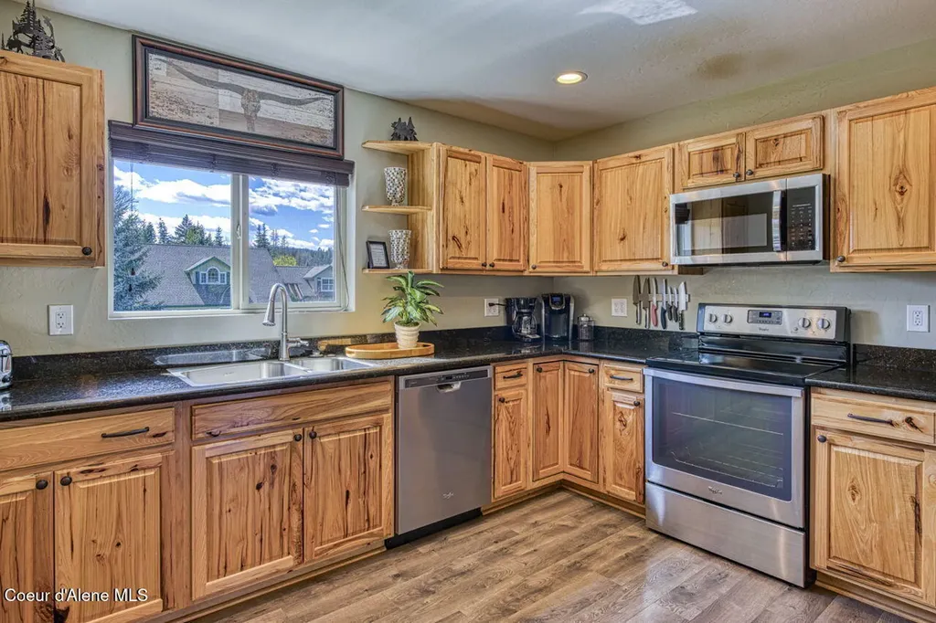 453 Birch Haven Drive Sagle ID 83860