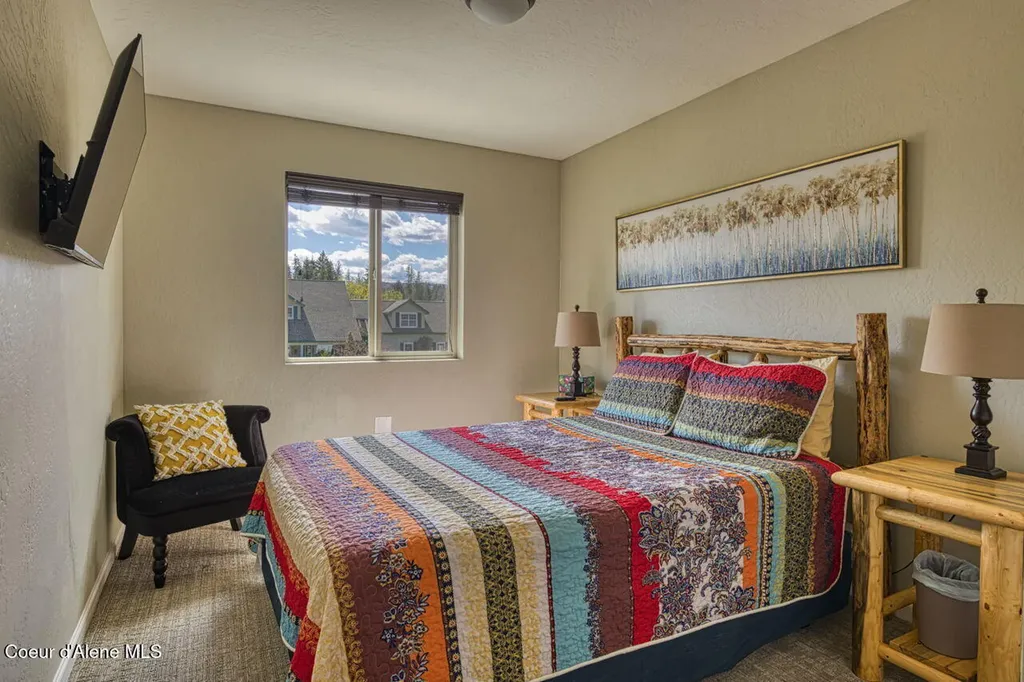 453 Birch Haven Drive Sagle ID 83860