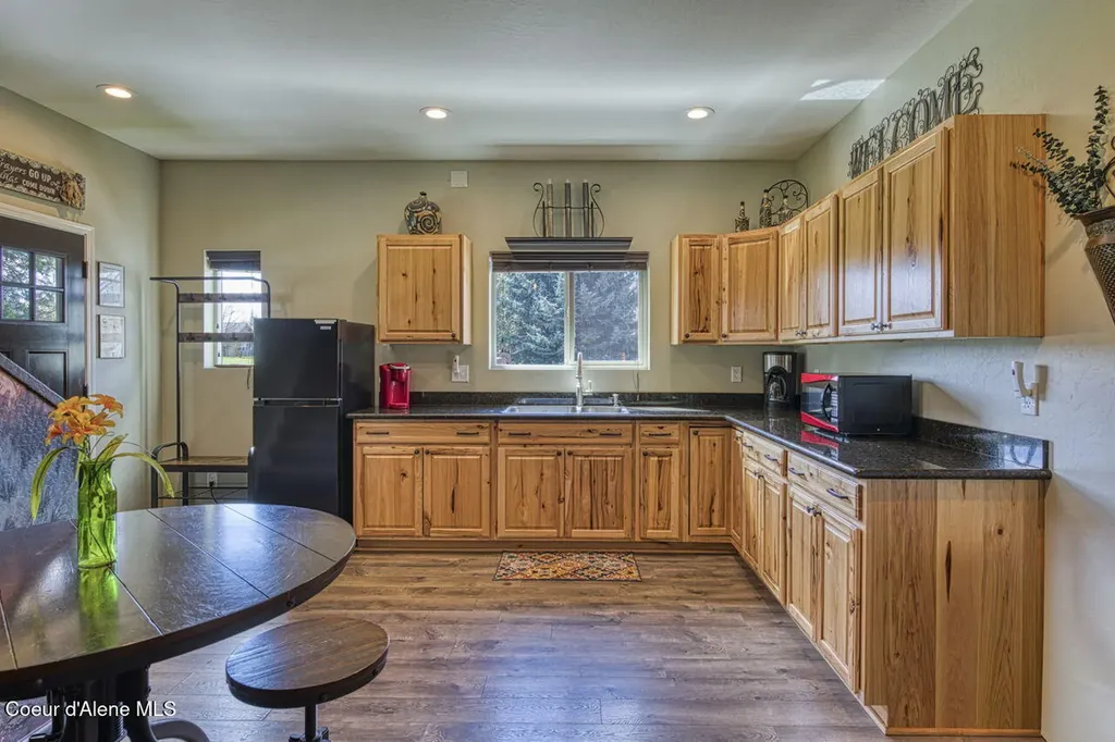 453 Birch Haven Drive Sagle ID 83860