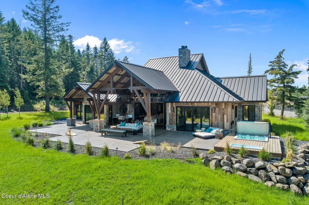 2848 E Lower Pasture Road Harrison ID 83833