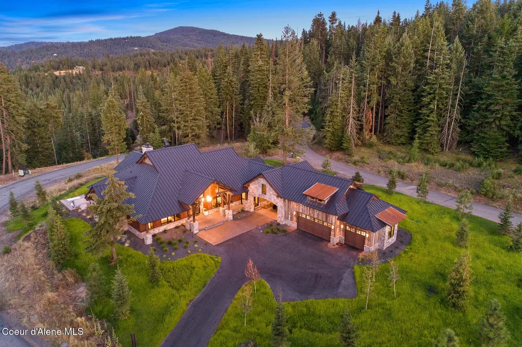 2848 E Lower Pasture Road Harrison ID 83833