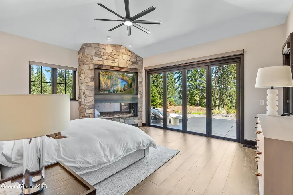 2848 E Lower Pasture Road Harrison ID 83833