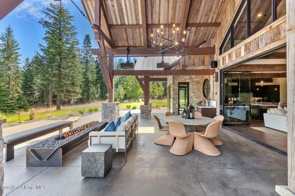 2848 E Lower Pasture Road Harrison ID 83833